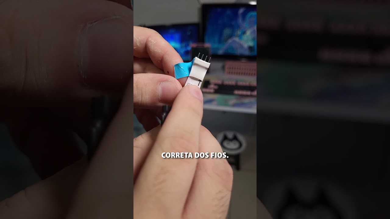 Instalei Leds RGB na mesa
