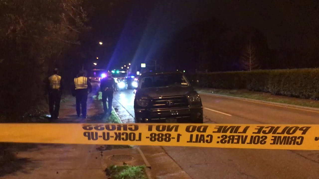 VB Police on scene of 'serious' crash involving pedestrian on Lynnhaven Parkway