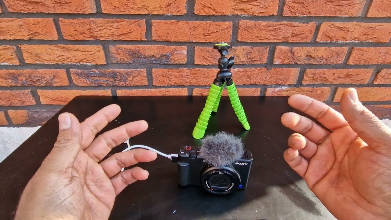 Sony ZV-1 | The Ultimate Vlog Camera for Creators | 20MP Sensor + 4K Video On the Go