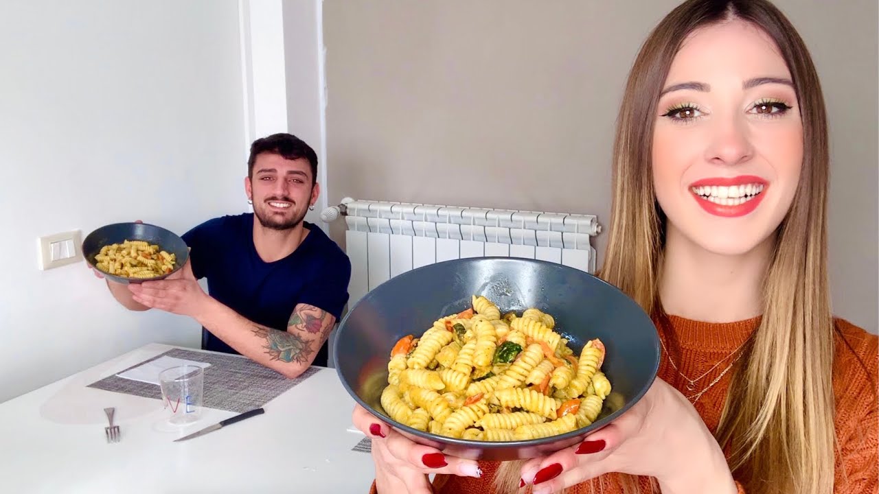 PREPARO IL PRANZO AL MIO RAGAZZO - Valentina Lattanzio