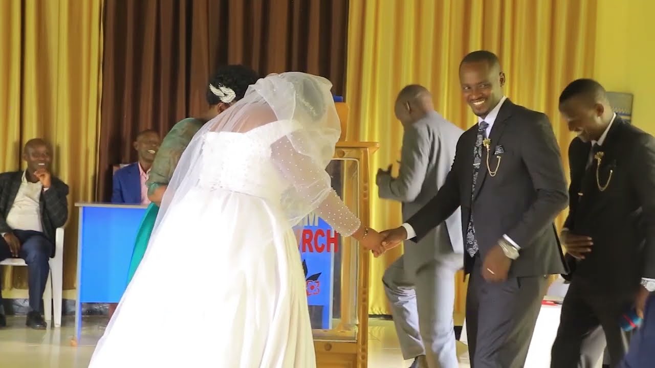 MOSES WEDS JANE