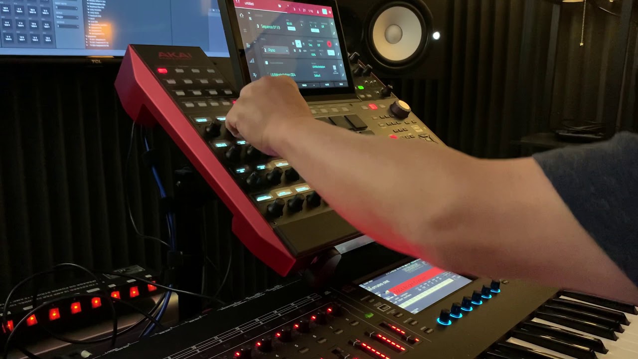Akai MPCX utilizing the pattern based recording.