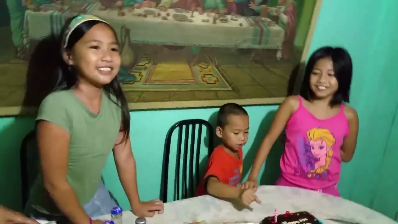 2015 09 26 Singing Happy Birthday Uncle Berts House Gua Gua Pampanga Philippines2