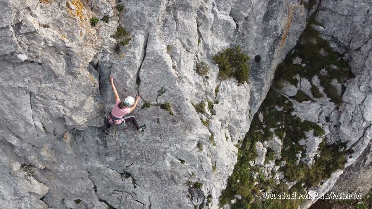 Escalada en Cantabria, Ermita de las Nieves.