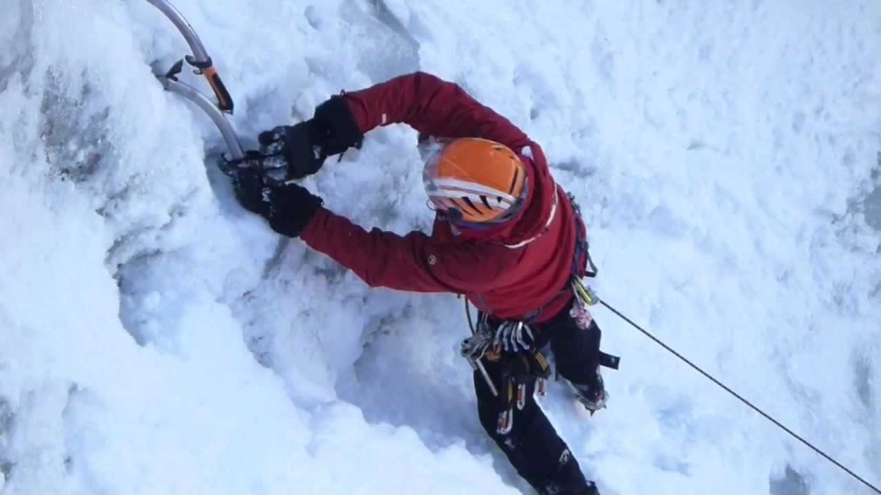 Stage cascades de glace avec Ice-fall.com, Pays des Ecrins, Hautes-Alpes.