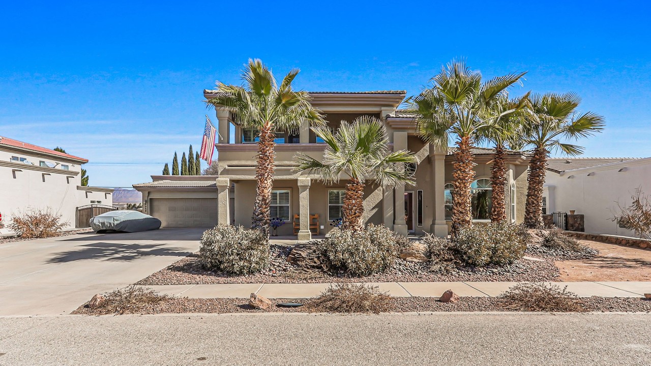 4 Bed + Pool Home in Laguna Meadows | El Paso 79932