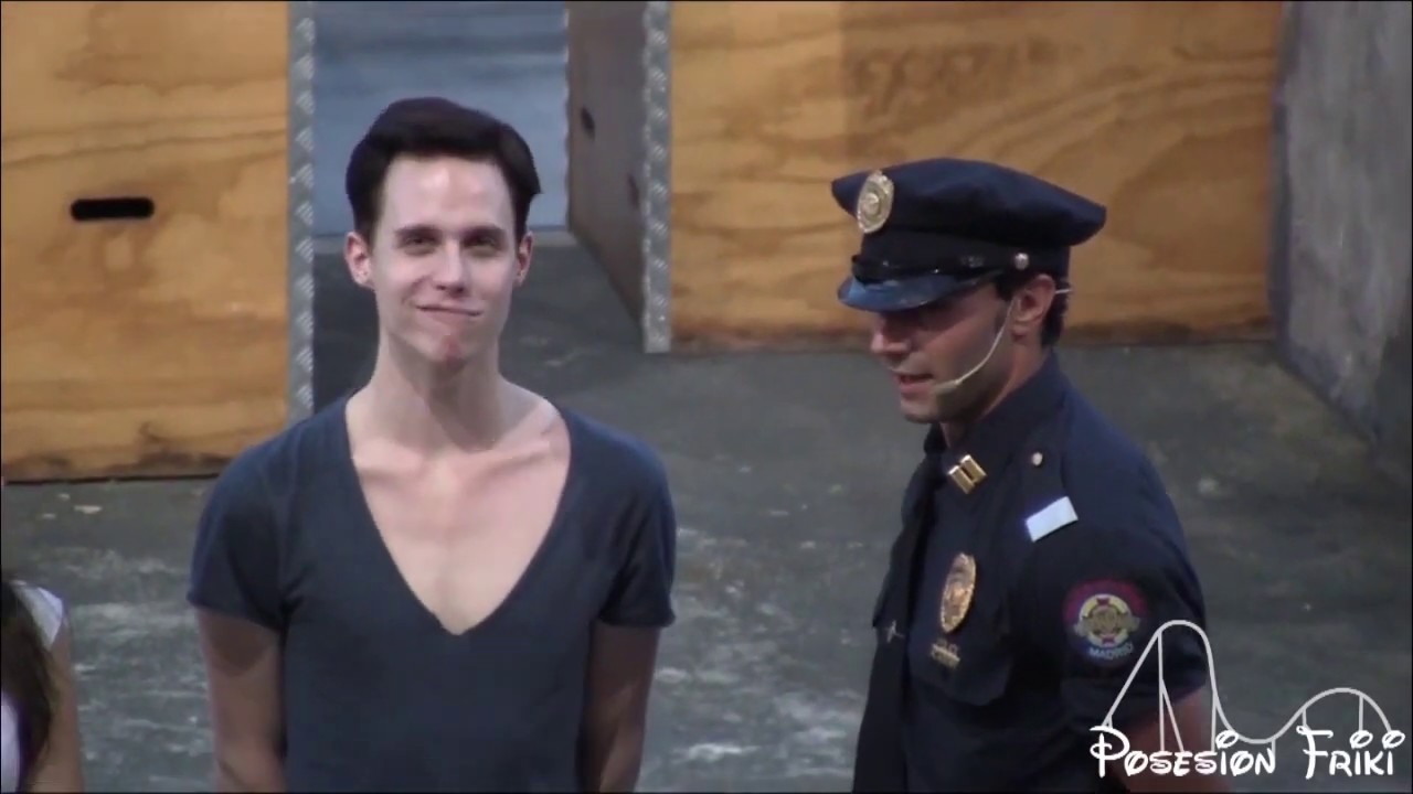Loca Academia de Policía, El reportaje - Parque Warner Madrid (Parte 1)