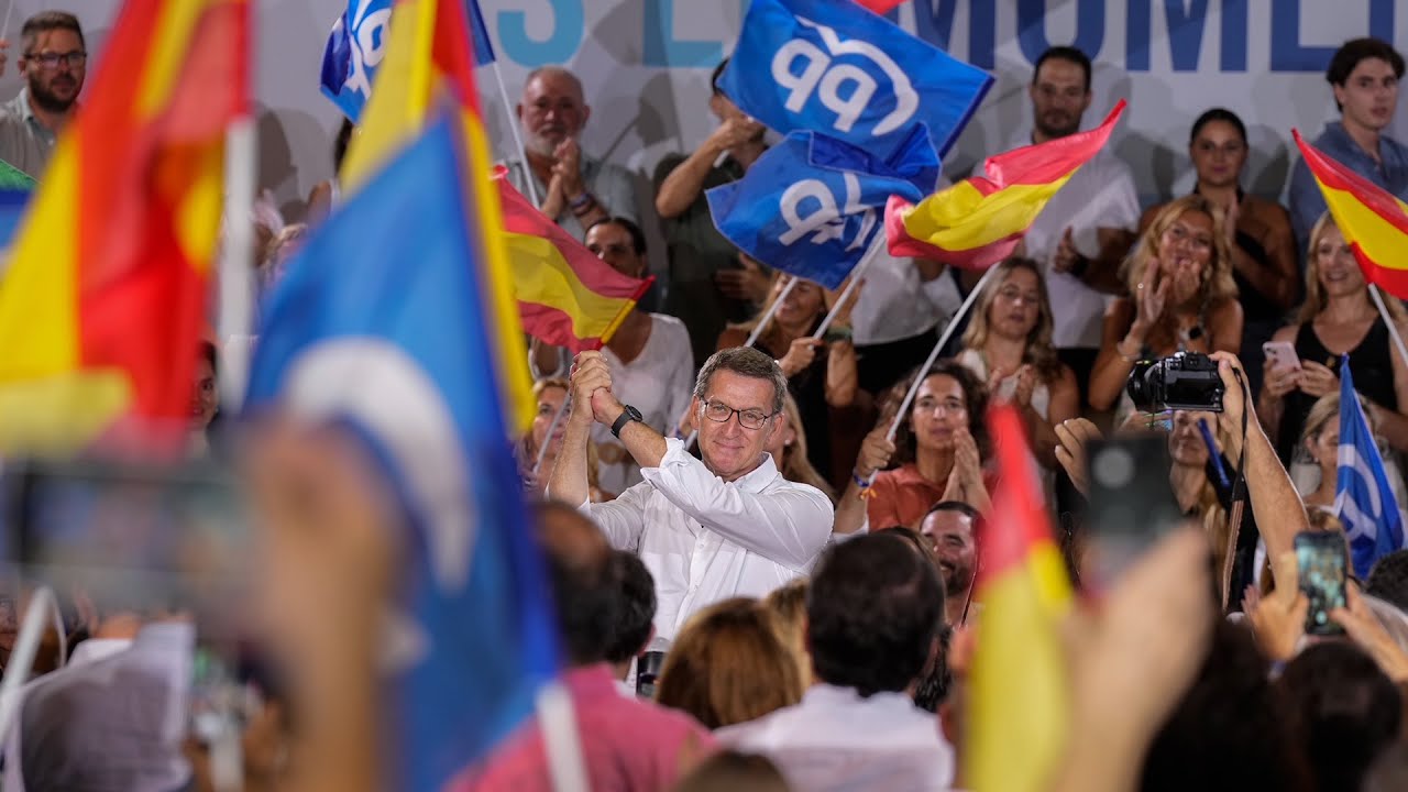Feijóo, Juanma Moreno y Pedro Gallardo intervienen en un mitin en Cádiz