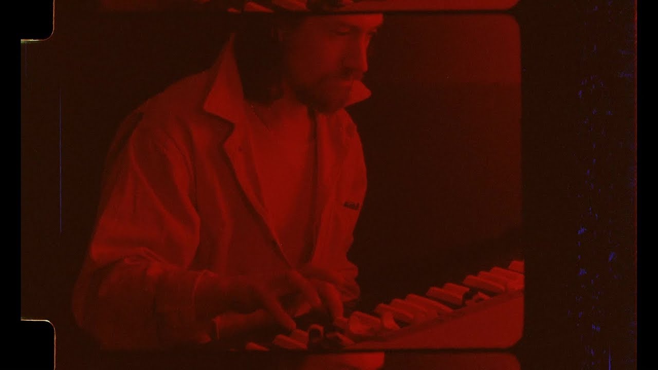 Arctic Monkeys – Warp Speed Chic (Full Film)
