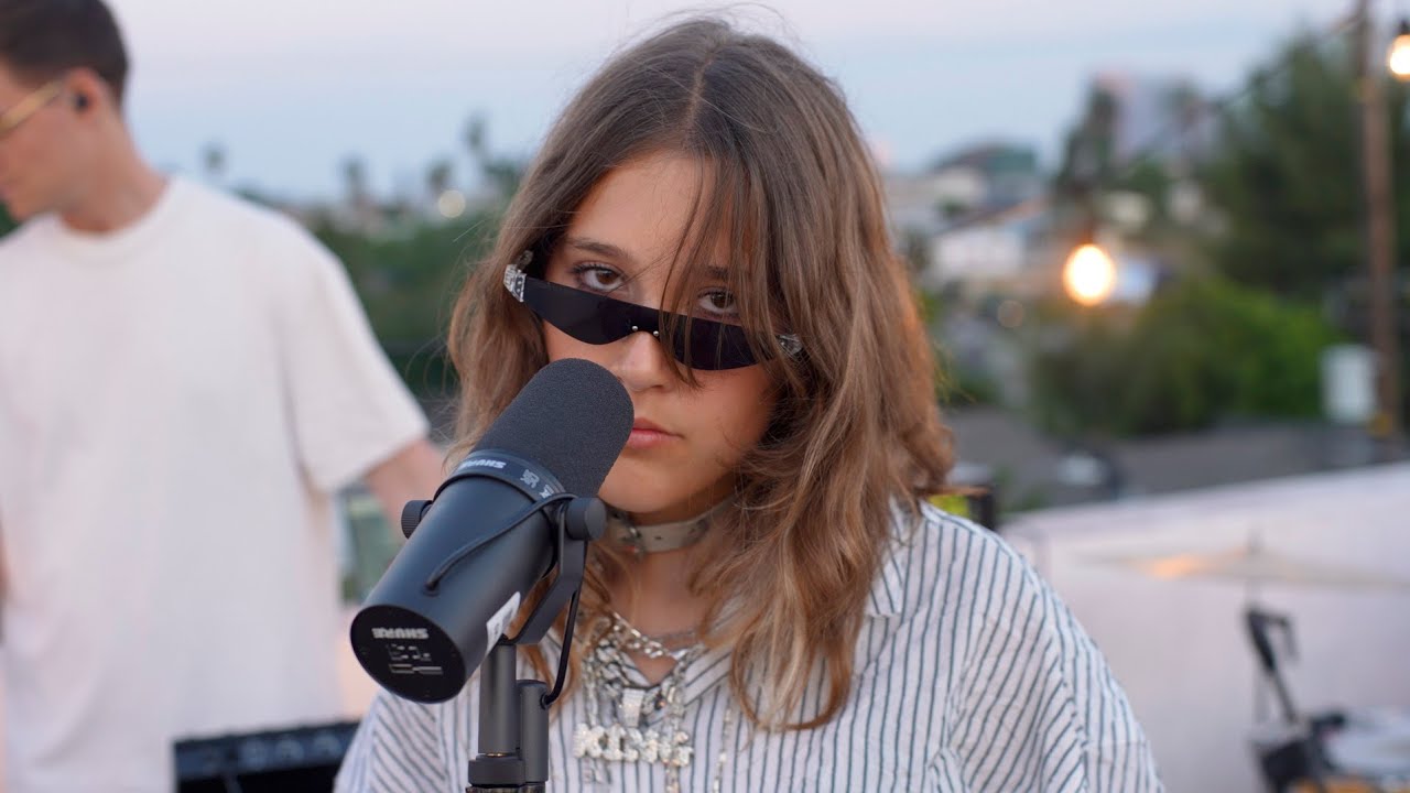 KARLA - SPOTLIGHT (LIVESESSION)