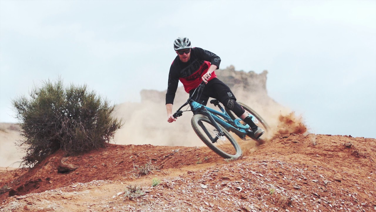 Kyle Norbraten - Evil Offering Bike Check