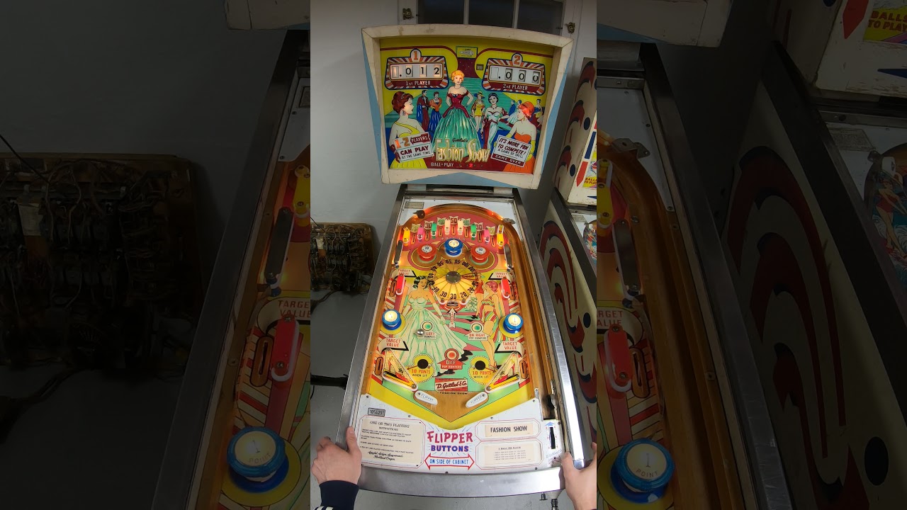 Gottlieb Fashion Show Pinball
