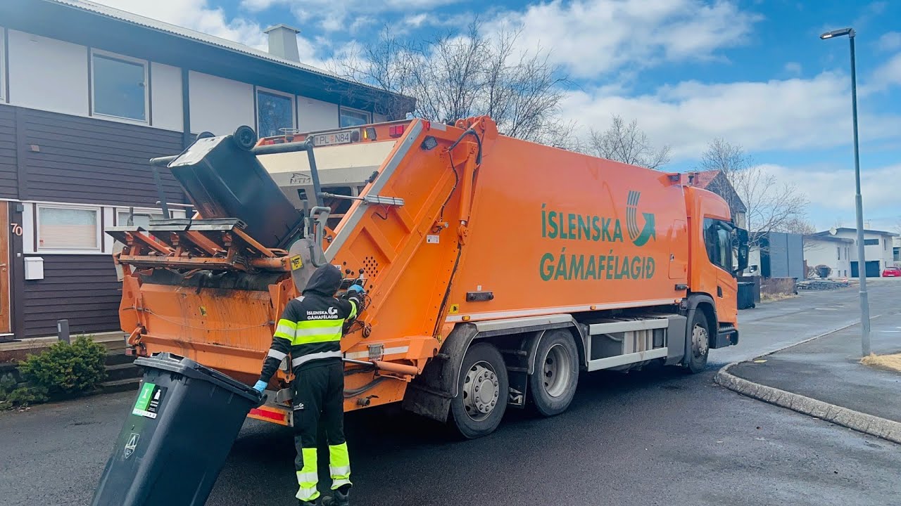 Split Rear Loader Garbage Truck In ICELAND!