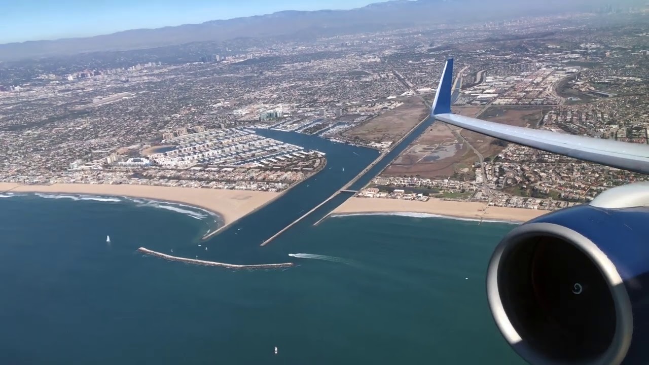 Delta 757-200 - Los Angeles to Seattle (Great engine buzz!)