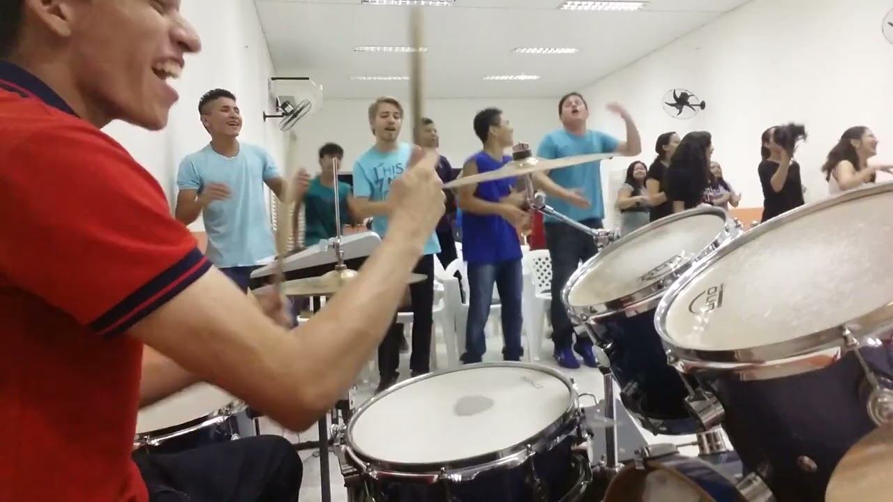 Drum cover - água profundas - David Quinlan