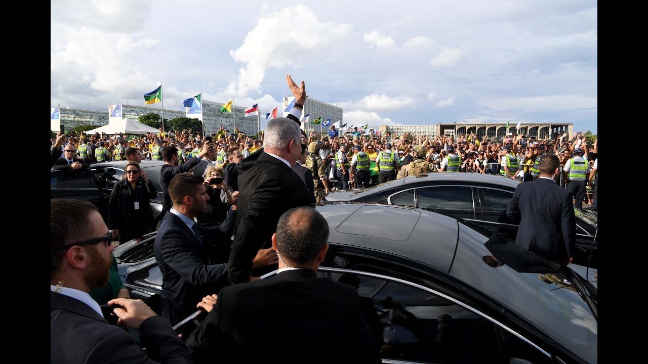 PM Netanyahu Arrives at the Brazilian MFA