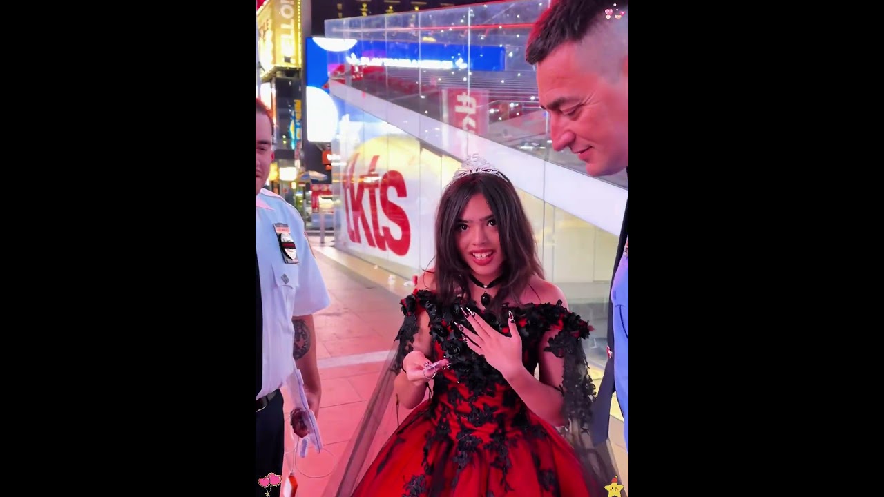 Record beauty with the lens 📷 #photography #streetphotography #timessquare #photo #tips #love