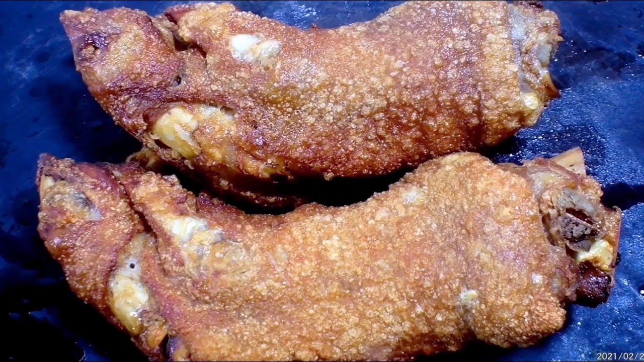 厨师长分享招牌菜巜金牌脆皮猪手》，外酥里嫩，值得拥有哦。【秒飞美食屋】、脆皮猪手 ，大人和孩子们都非常爱吃