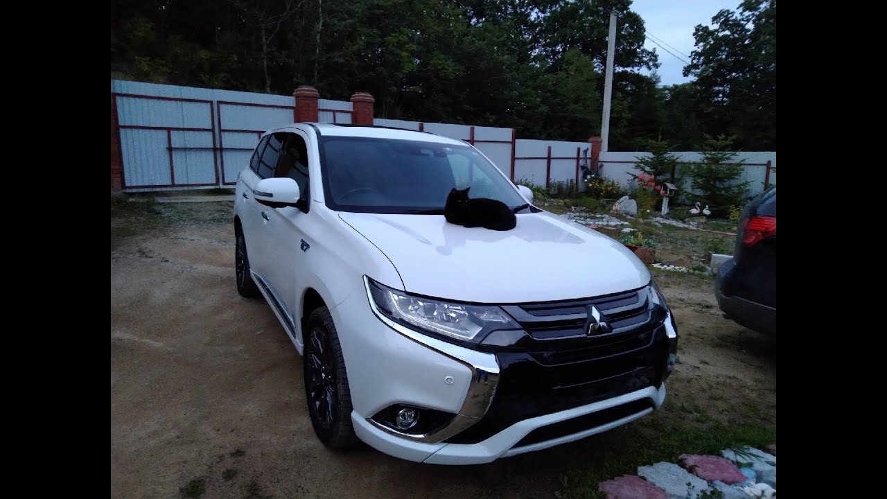Mitsubishi Outlander PHEV 2018