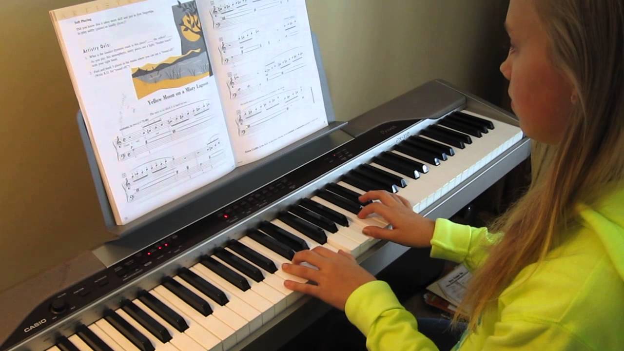 Rach Plays Yellow Moon