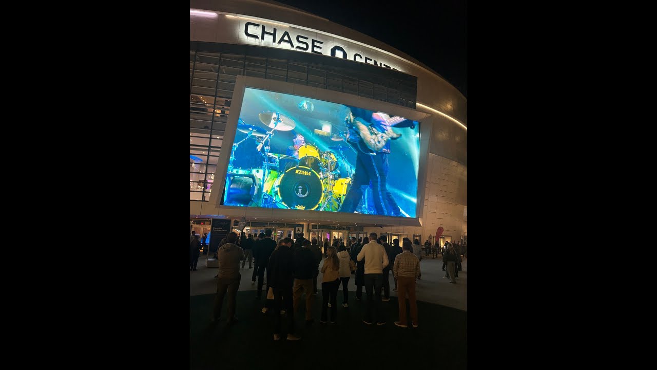 DREAMFEST ROCKOUT! 🤘 METALLICA Outside Chase Center@metallica #metal #metallica