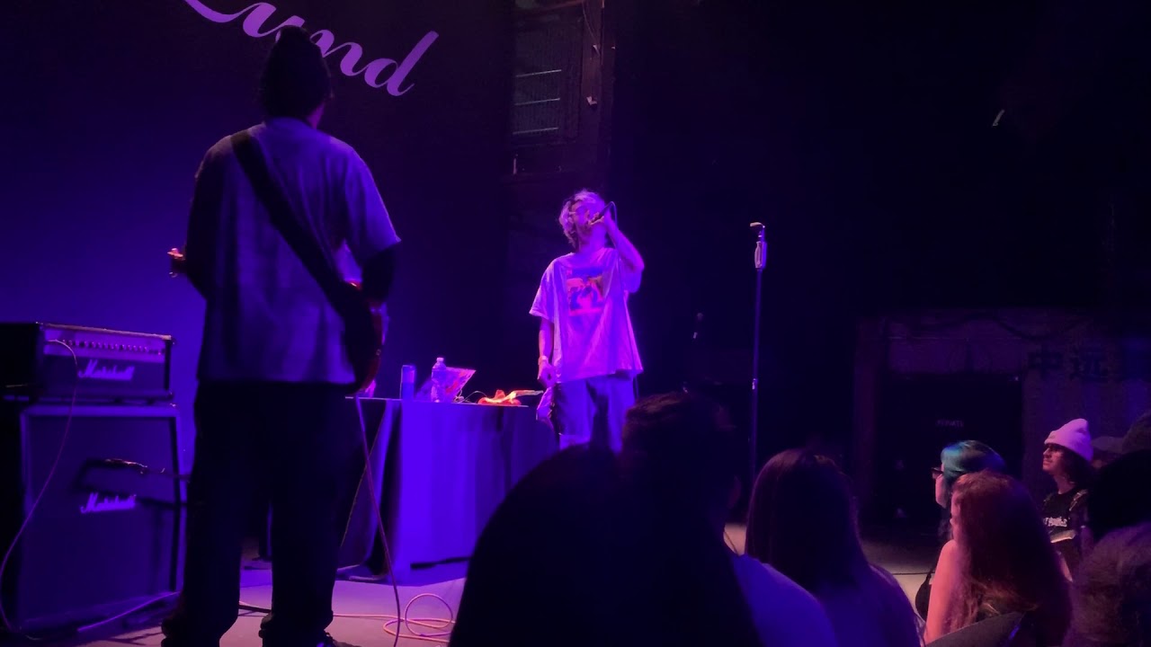 Softheart - I Hope The Grass Is Always Green (Live In NYC) (10/24/19)