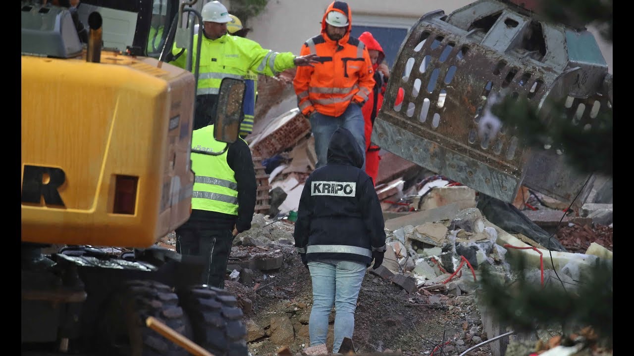 RETTENBACH: Totes Mädchen nach Explosion in Wohnhaus gefunden