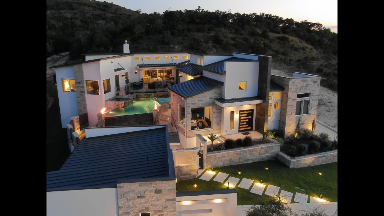 Exceptional Contemporary Estate in The Canyons at Scenic Loop