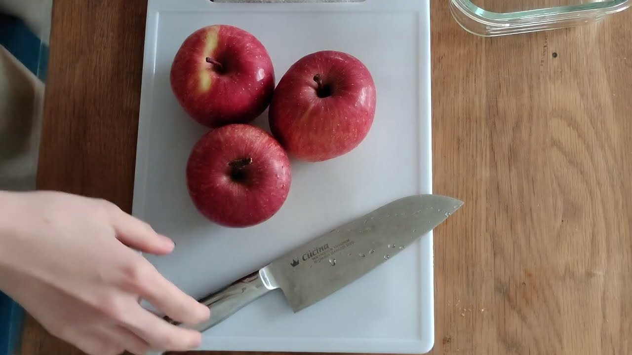 AMSR　Satisfying Apple Cutting 🍎　delicious japanese fruits　Home Cooking ASMR 　作業BGM 林檎を切る音　生活音　青森県産　