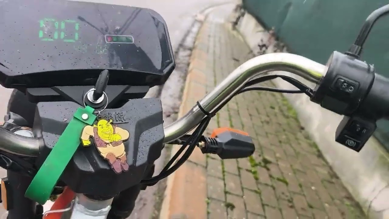 am revenit in fortza aprop care va adonati si dezabonati mai bine plecati de tot bre 