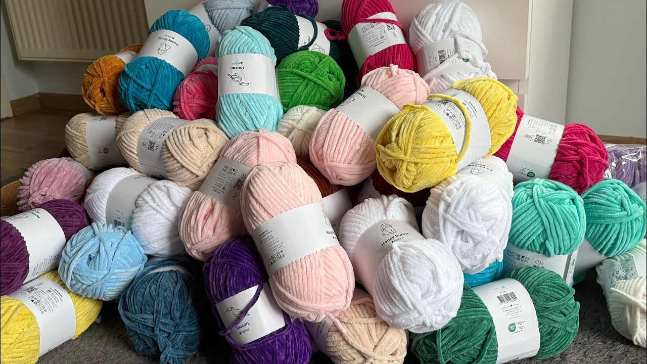 HUGE black friday yarn haul  🧶 Over 75 skeins of wool 😳 