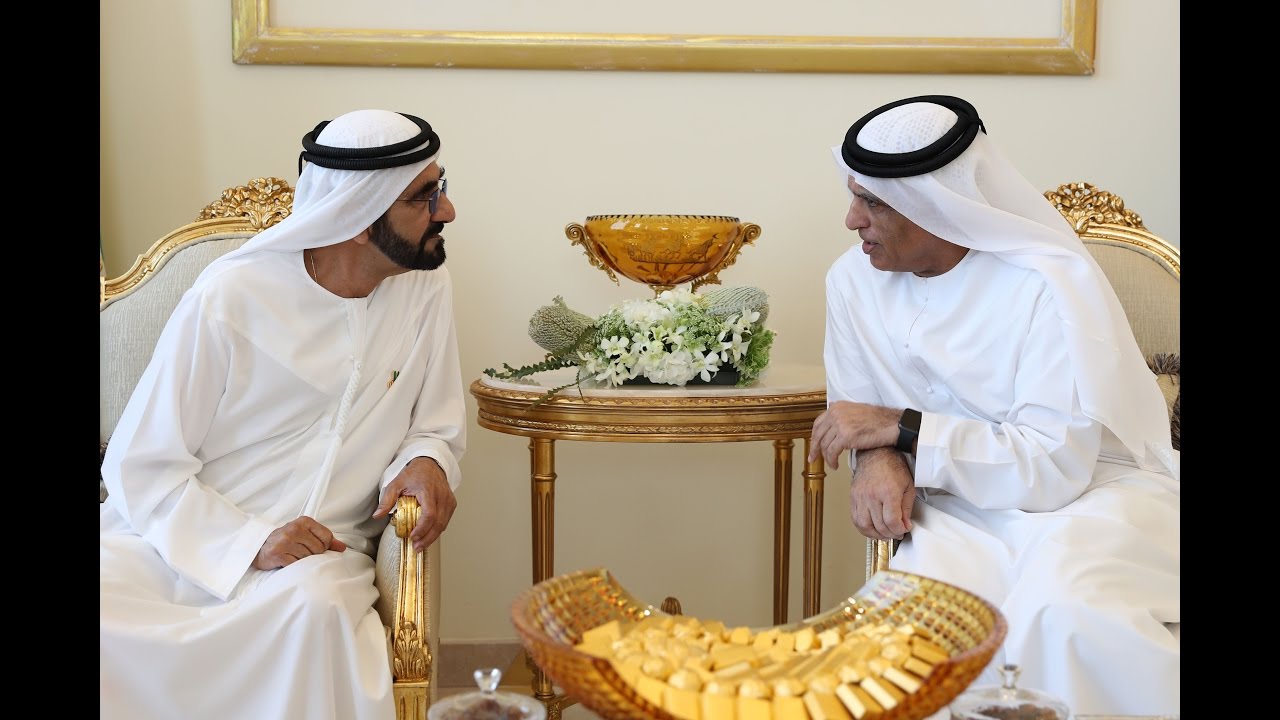 محمد بن راشد يحضر مأدبة غداء أقامها سعود بن صقر برأس الخيمة