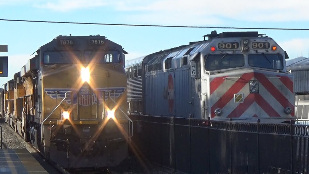 MUST SEE Railfanning Burlingame,and Millbrae Stations on 10/23/17,FT:UP#1017,a Diry Dirt,and MORE!!