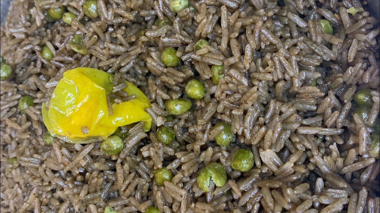 MADAME GOUGOUSSE HAITIAN BLACK RICE RECIPE|| HOW TO MAKE HAITIAN BLACK RICE|| DIRI DJON DJON||