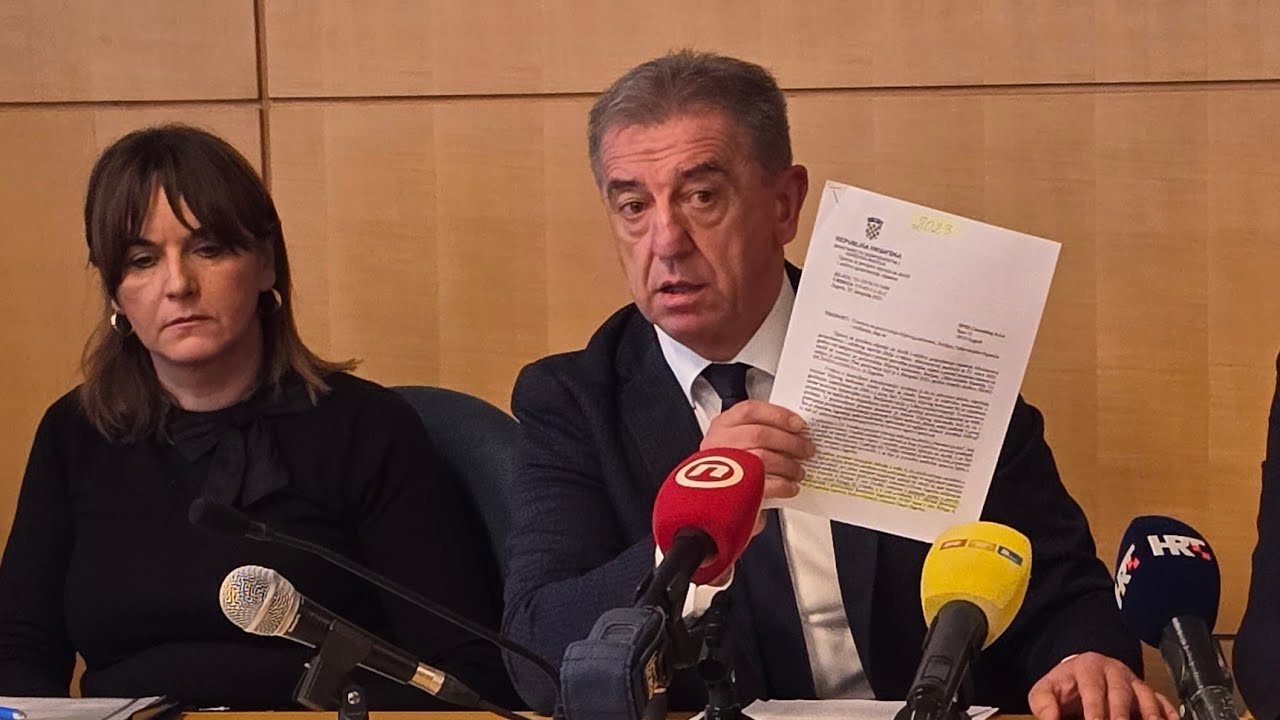 Izvanredna konferencija za medije gradonačelnika Grada Gospića Darka Milinovića: O tvornici litija