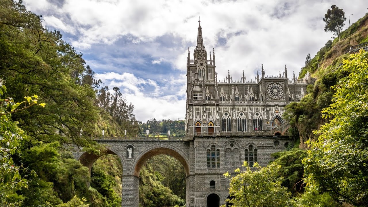 Las Lajas Sanctuary - Ipiales, Colombia 🇨🇴
