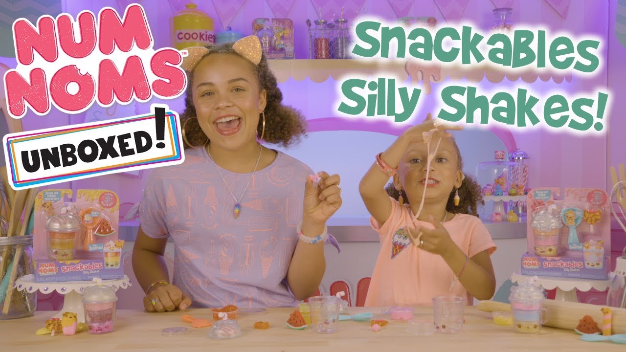 UNBOXED! | Num Noms | Season 3 Episode 1: Snackables Silly Shakes!