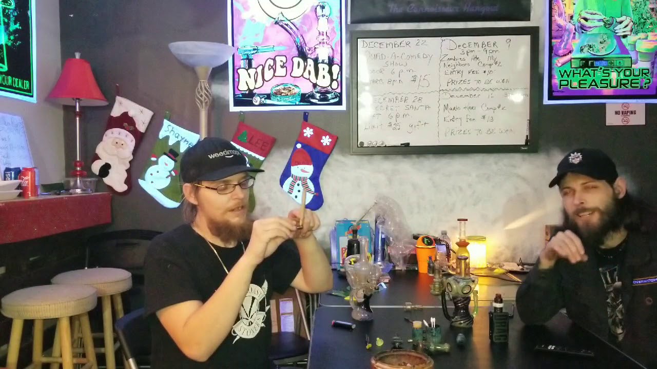 Quad saled joint outta crazy bong , atomic concentrates review