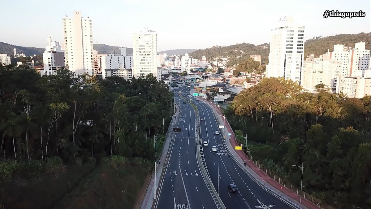 Blumenau/SC - Bairro Velha - Julho/2020 (Drone - 4K)