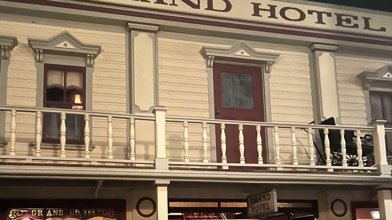 One of Canada’s oldest museums | BC Royal Museum : Natural history museum and Old Town