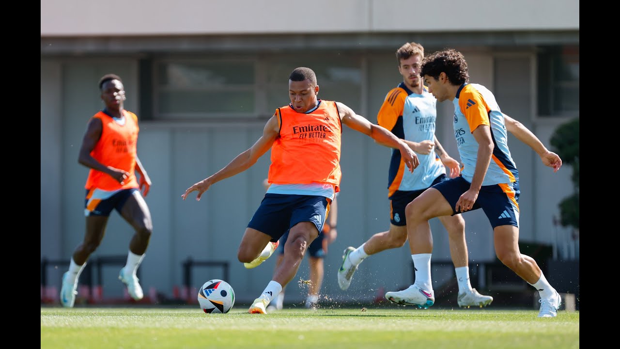 Mbappe's first training session at Real Madrid