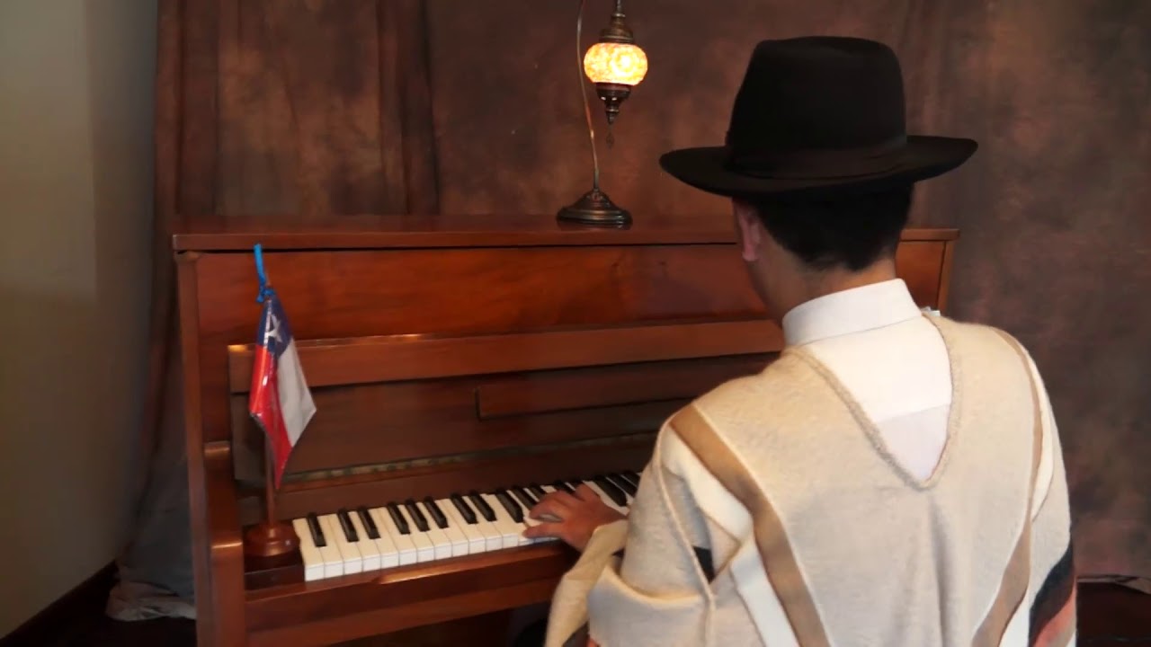 PIANO LATINOAMERICANO - ERICK GORDILLO