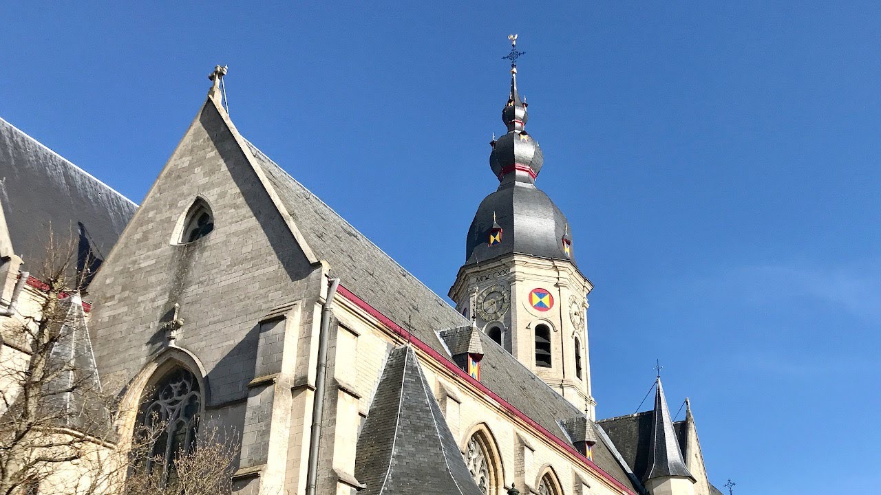 Eremis van E.H. Jef Van der Gucht. Dank aan Martine Van Cauwenberghe voor de foto's van de wijding!