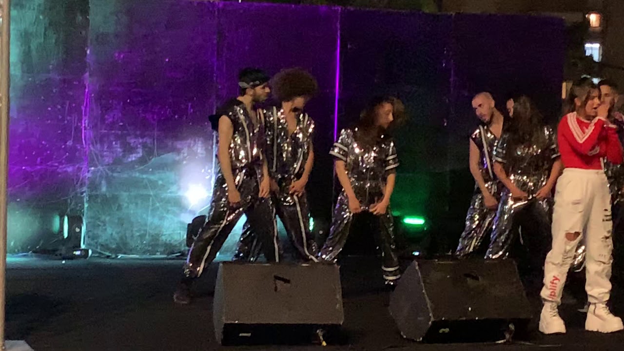 נועה קירל בהופעה לוד - מדברים