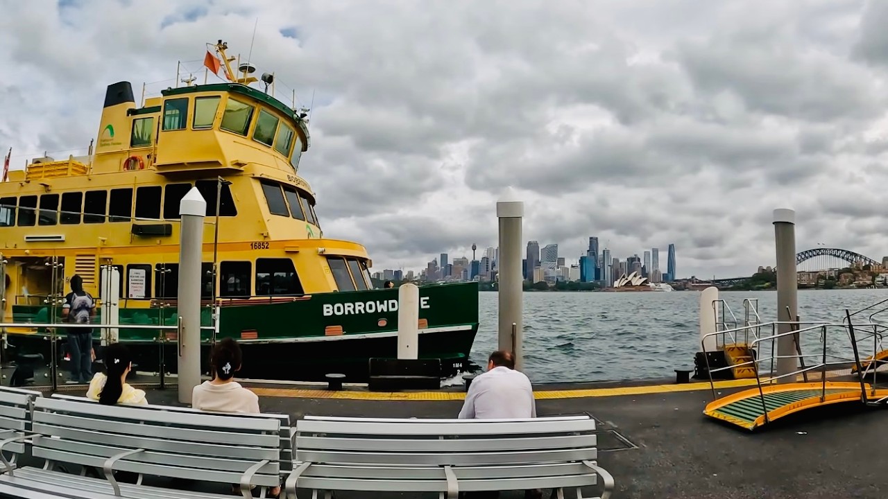 Finally I make that Sydney Harbour crossing I always wanted to and it was great. 🗣️⛴️ ☕