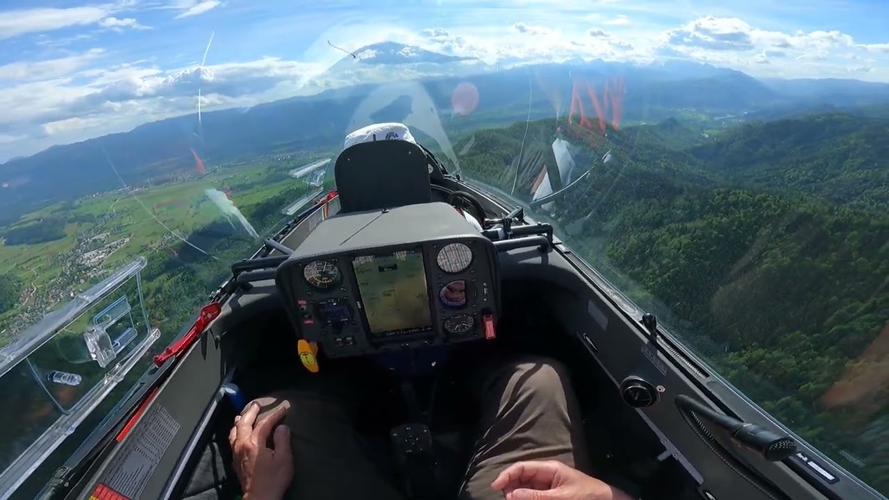Duo Discus FES aerotow