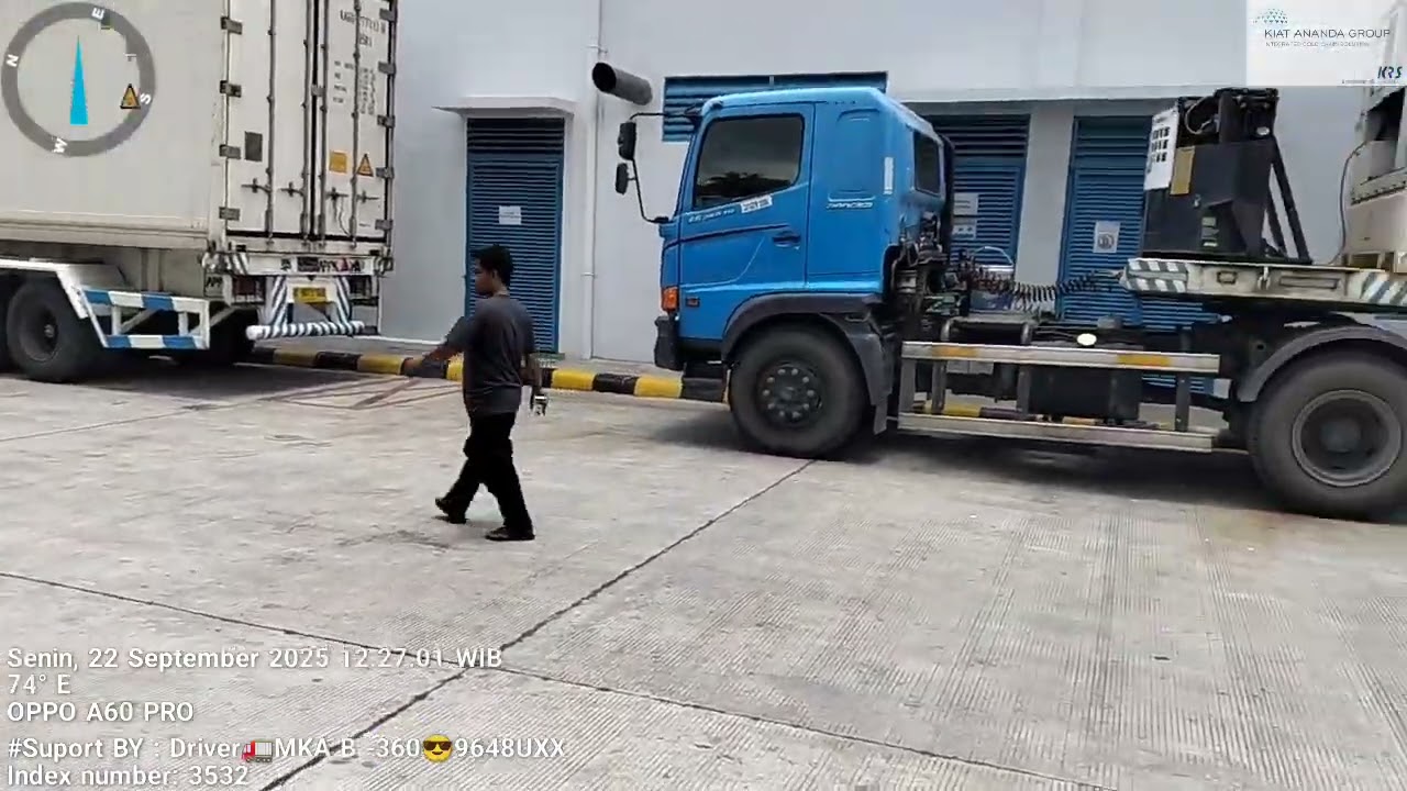 LOWONGAN KERJA SUPIR TRUCK