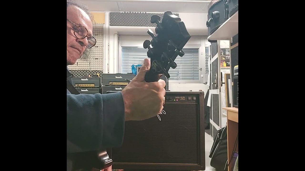 LEE JACKSON XLS 50 Watt Combo demo.
