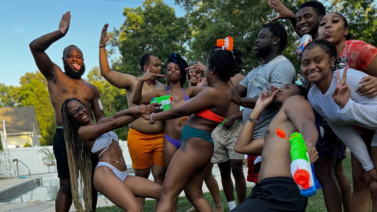 L.I.V.I.N. POOL PARTY GON WRONG? My friend almost drowns 😱 | Vlog & Funny moments