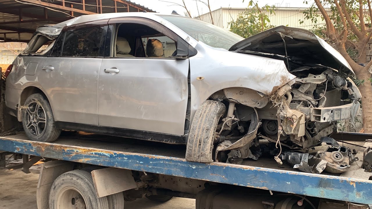 Damaged Nissan Wingroad Front Accident Repair Project – Workshop Inspection